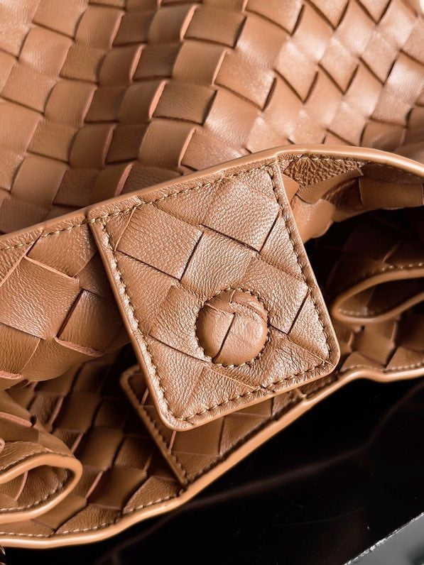 Bottega Veneta Intrecciato Tote