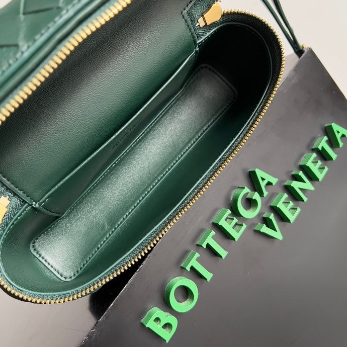 Bottega Veneta Mini Jodie Bag - Green