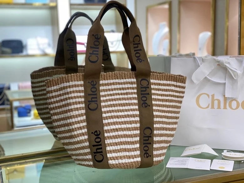 Chloe Woody Tote - Striped Raffia